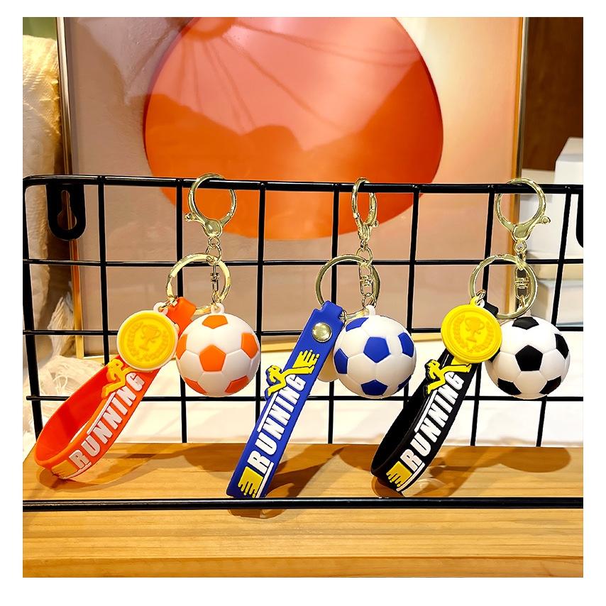 Gantungan Kunci Bag Charm Seri Bola Sepak Soccer Souvenir Aksesori Tas